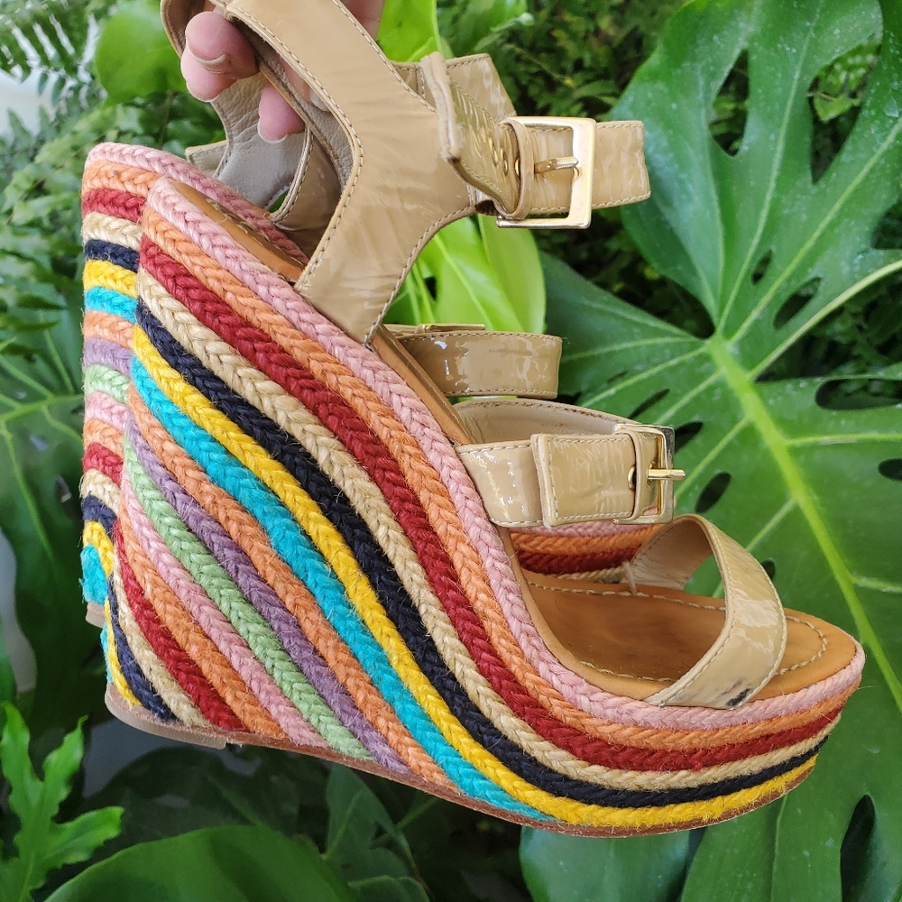 Kate spade tan shoes